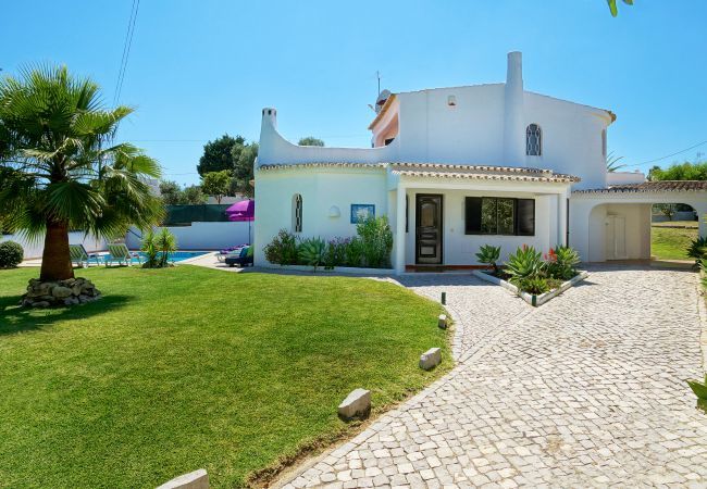 Villa à Albufeira - Villa Miramar Villa à Albufeira - Villa Miramar