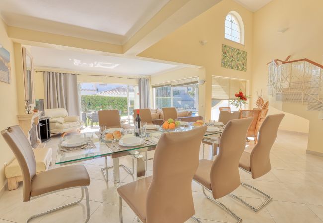 Villa à Albufeira - Villa Jeanic Villa à Albufeira - Villa Jeanic