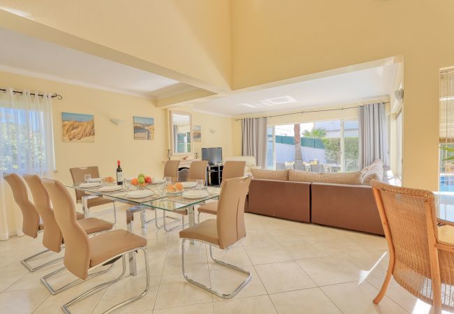 Villa à Albufeira - Villa Jeanic Villa à Albufeira - Villa Jeanic