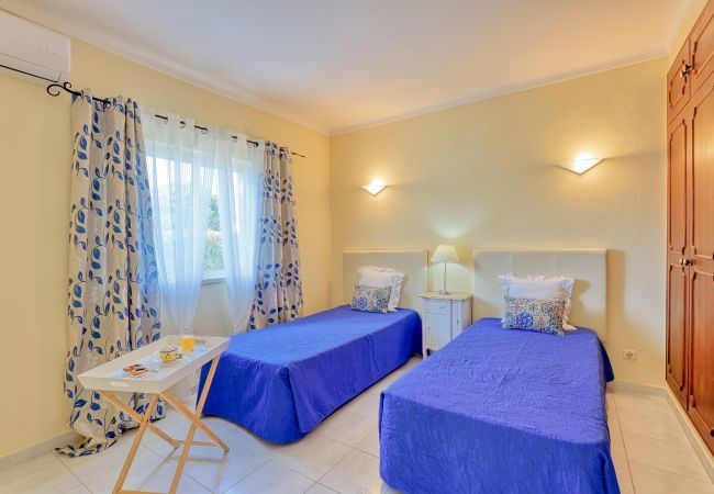 Villa à Albufeira - Villa Jeanic Villa à Albufeira - Villa Jeanic