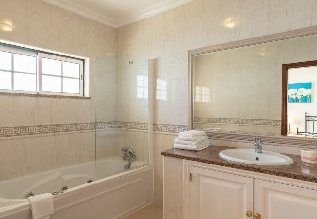 Villa à Albufeira - Villa Minerva Villa à Albufeira - Villa Minerva