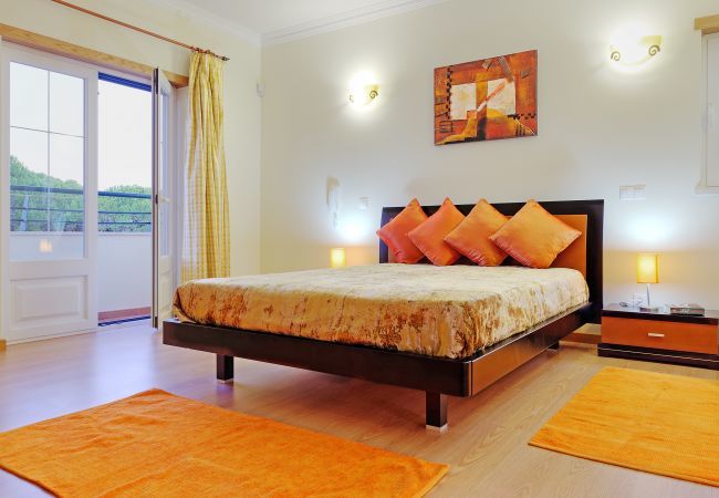 Villa à Olhos D´Água - Villa Luana Villa à Olhos D´Água - Villa Luana