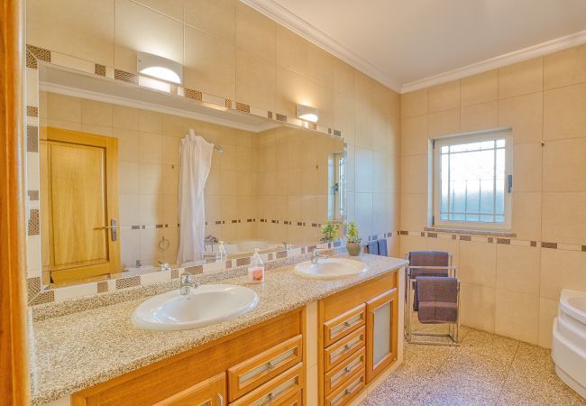 Villa à Albufeira - Villa Cibel Villa à Albufeira - Villa Cibel