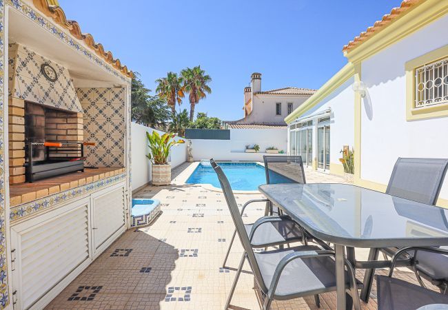 Villa à Albufeira - Villa Vivienda Rosa Villa à Albufeira - Villa Vivienda Rosa