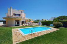 Villa in Albufeira - Villa Carlota