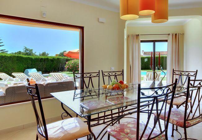 Villa in Albufeira - Villa Carlota Villa in Albufeira - Villa Carlota