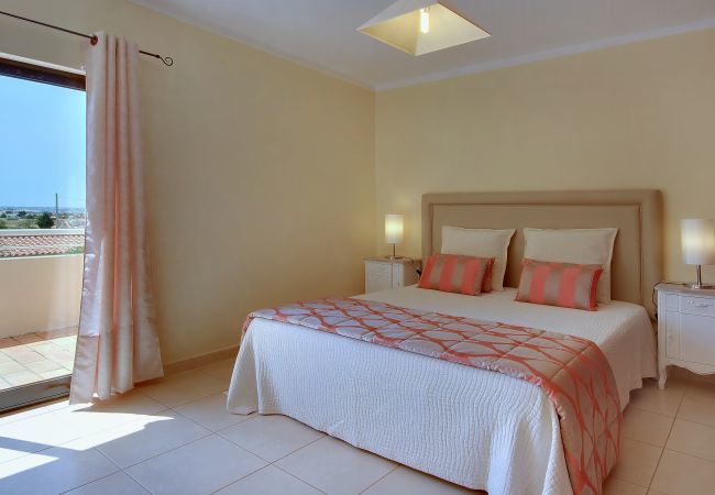 Villa in Albufeira - Villa Carlota Villa in Albufeira - Villa Carlota
