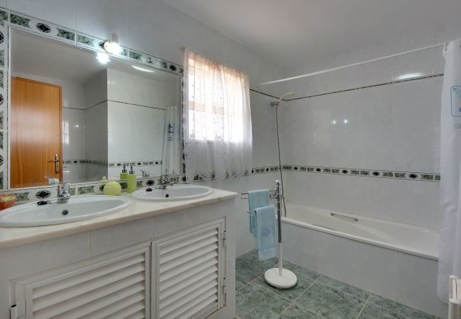 Villa in Albufeira - Villa Arines Villa in Albufeira - Villa Arines