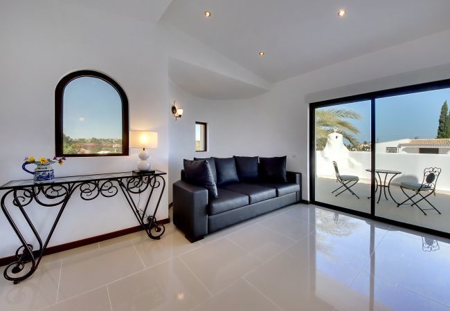 Villa in Albufeira - Casa dos Amigos by Popular Villas Villa in Albufeira - Casa dos Amigos by Popular Villas