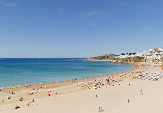 Villa in Albufeira - Villa Dois Pinheiros Villa in Albufeira - Villa Dois Pinheiros