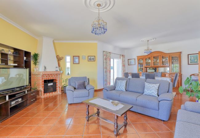 Villa in Albufeira - Villa Dois Pinheiros Villa in Albufeira - Villa Dois Pinheiros