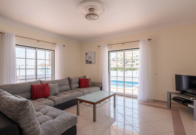 Villa in Albufeira - Villa Minerva Villa in Albufeira - Villa Minerva