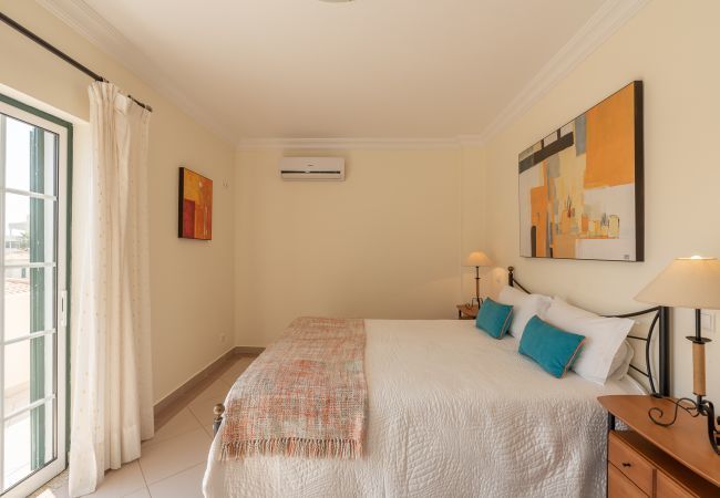 Villa in Albufeira - Villa Minerva Villa in Albufeira - Villa Minerva