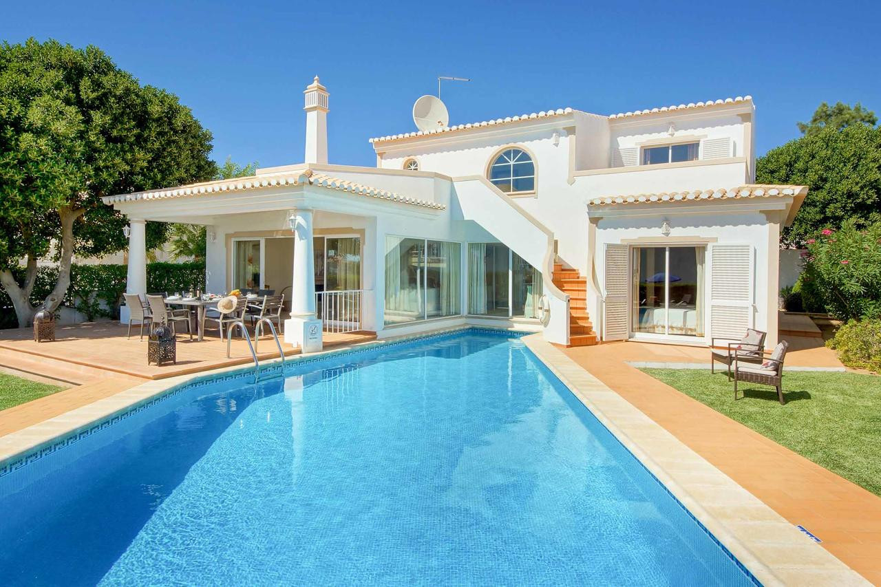 Villa/Dettached house in Albufeira - VILLA ADELE, private pool