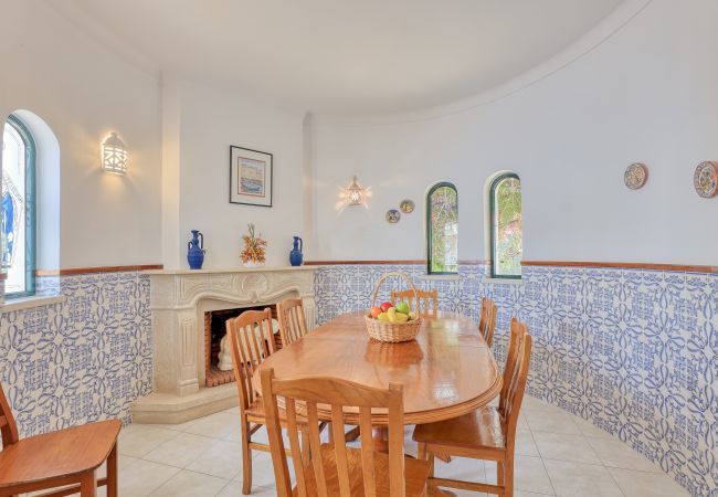 Villa in Albufeira - Villa Torcato Villa in Albufeira - Villa Torcato