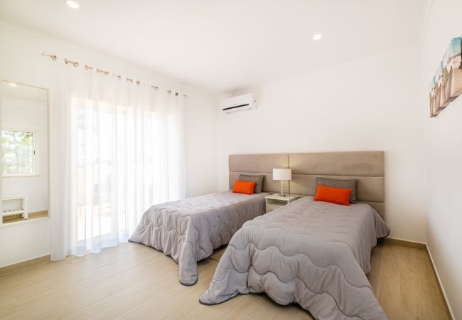 Villa in Albufeira - Villa Simoes Villa in Albufeira - Villa Simoes