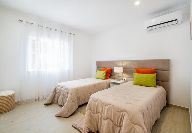 Villa in Albufeira - Villa Simoes Villa in Albufeira - Villa Simoes