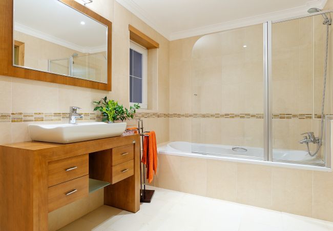 Villa in Olhos D´Água - Villa Luana Villa in Olhos D´Água - Villa Luana