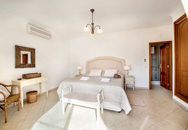 Villa in Albufeira - Villa Toriba Villa in Albufeira - Villa Toriba