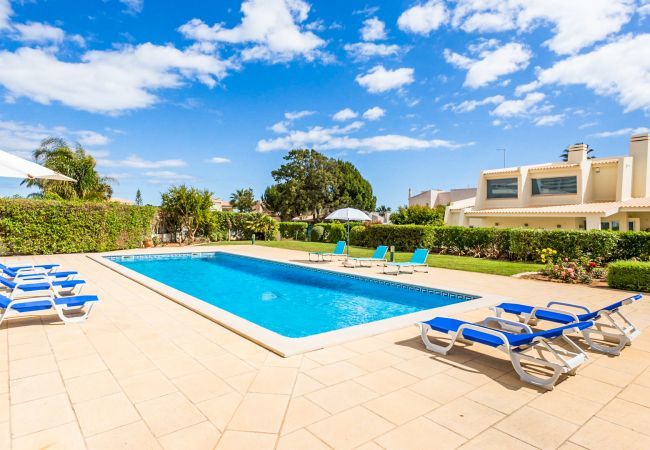 Villa in Galé - Figueiras Villa in Galé - Figueiras