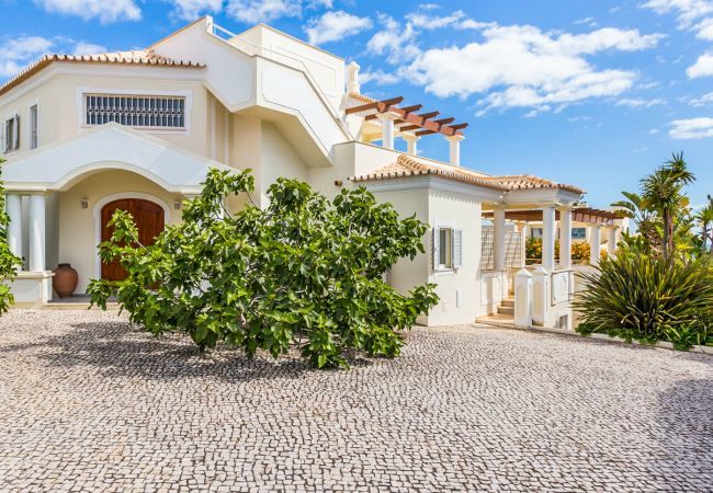 Villa in Galé - Figueiras Villa in Galé - Figueiras