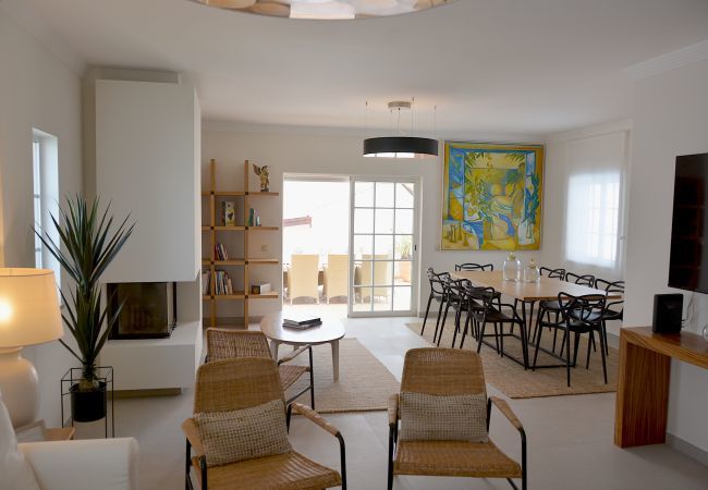 Villa in Olhos D´Água - Villa Tamarindo Villa in Olhos D´Água - Villa Tamarindo