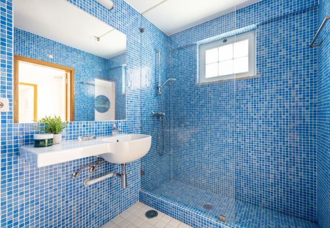 Villa in Olhos D´Água - Villa Tamarindo Villa in Olhos D´Água - Villa Tamarindo