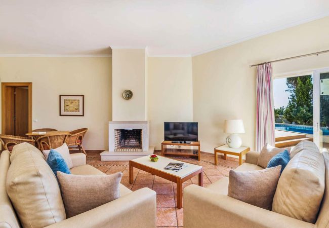 Villa in Albufeira - Villa Tulipa Negra Villa in Albufeira - Villa Tulipa Negra