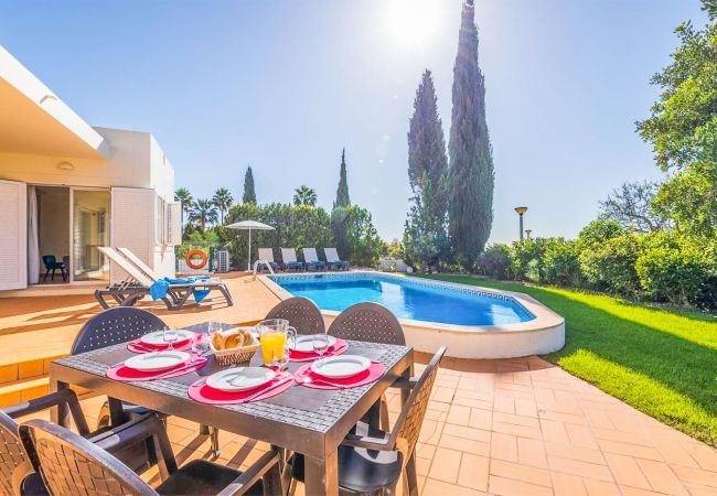 Villa in Albufeira - Villa Tulipa Negra Villa in Albufeira - Villa Tulipa Negra