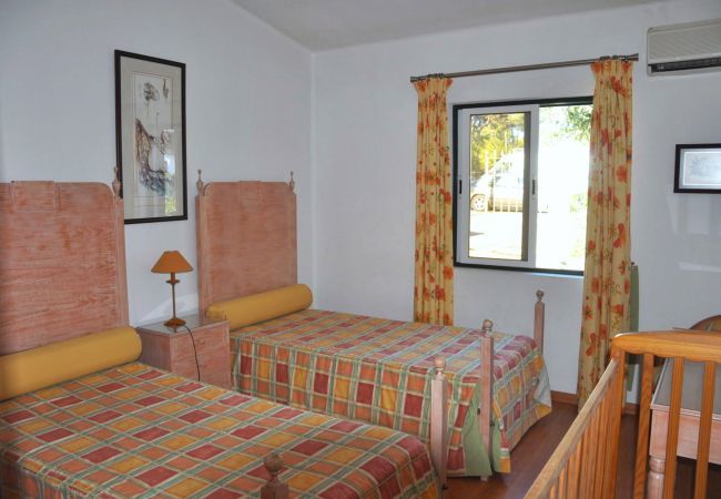Villa in Vilamoura - Villa Silveira Villa in Vilamoura - Villa Silveira