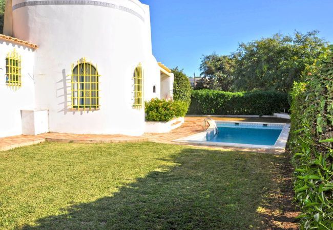 Villa in Vilamoura - Villa Silveira Villa in Vilamoura - Villa Silveira