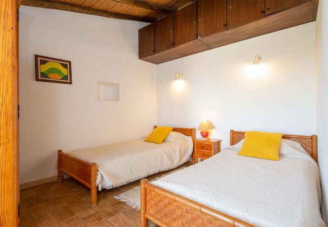 Villa in Bordeira - Villa Nomanico Villa in Bordeira - Villa Nomanico