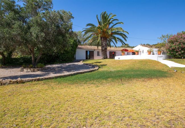 Villa in Bordeira - Villa Nomanico Villa in Bordeira - Villa Nomanico