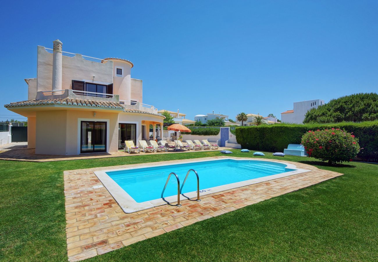 Villa in Albufeira - Villa Carlota Villa in Albufeira - Villa Carlota