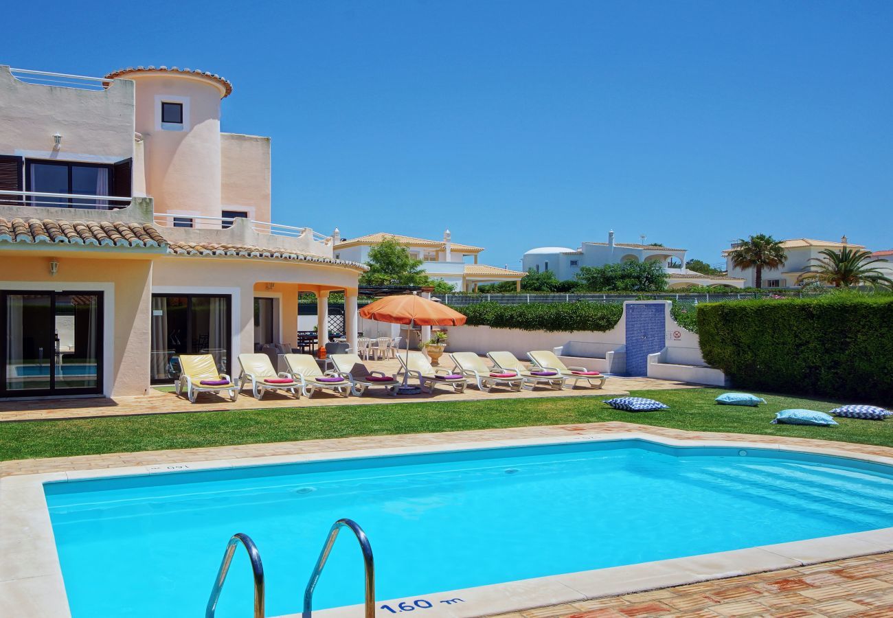 Villa in Albufeira - Villa Carlota Villa in Albufeira - Villa Carlota