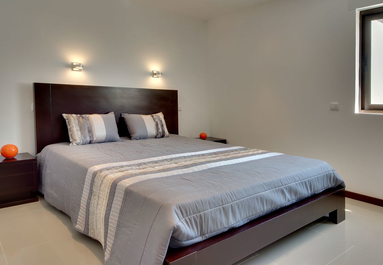 Villa in Albufeira - Casa dos Amigos by Popular Villas Villa in Albufeira - Casa dos Amigos by Popular Villas