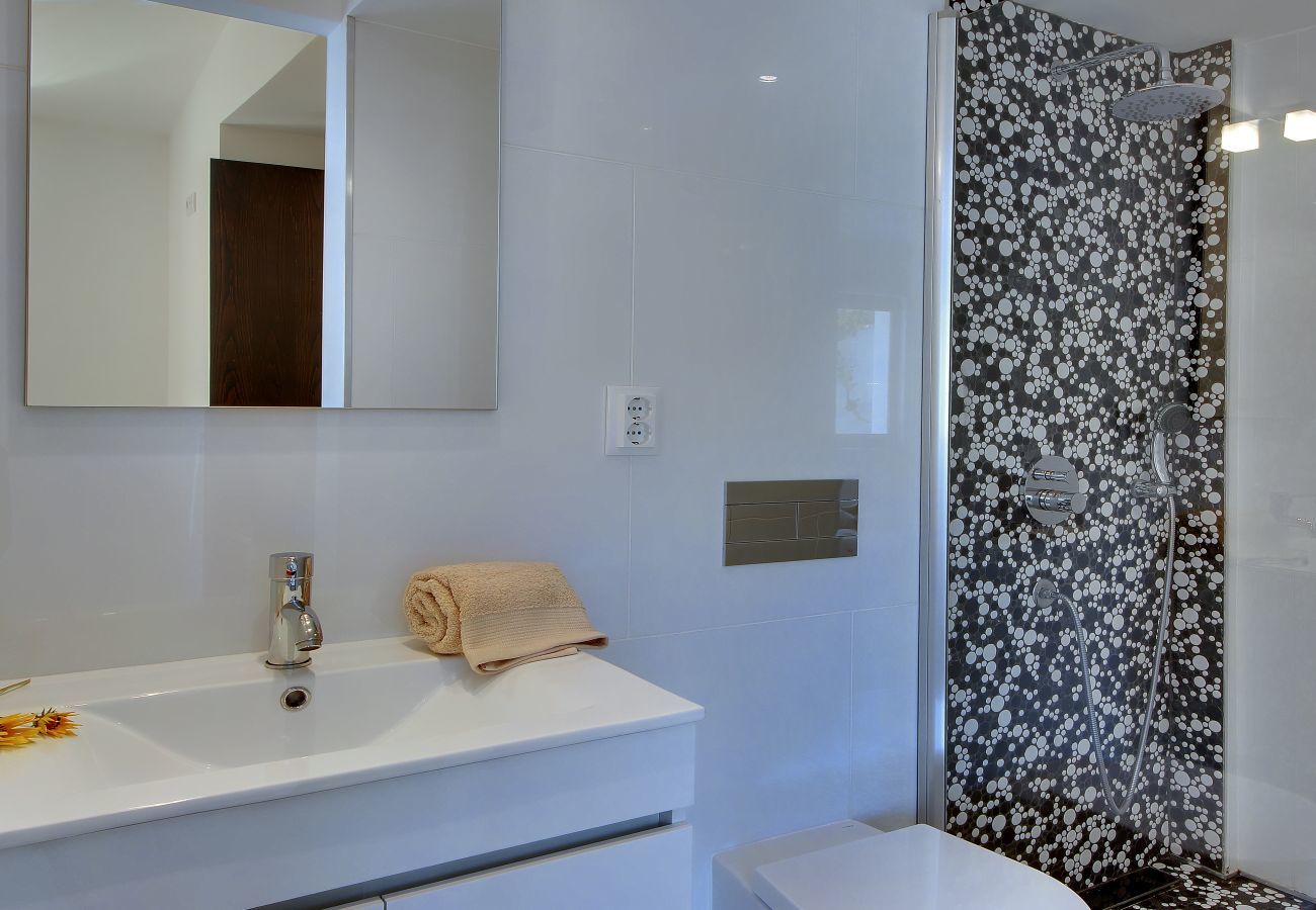 Villa in Albufeira - Casa dos Amigos by Popular Villas Villa in Albufeira - Casa dos Amigos by Popular Villas