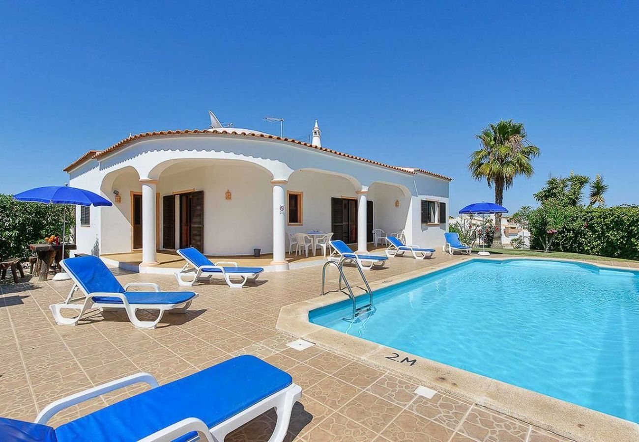 Villa in Albufeira - Villa Lourenço Villa in Albufeira - Villa Lourenço