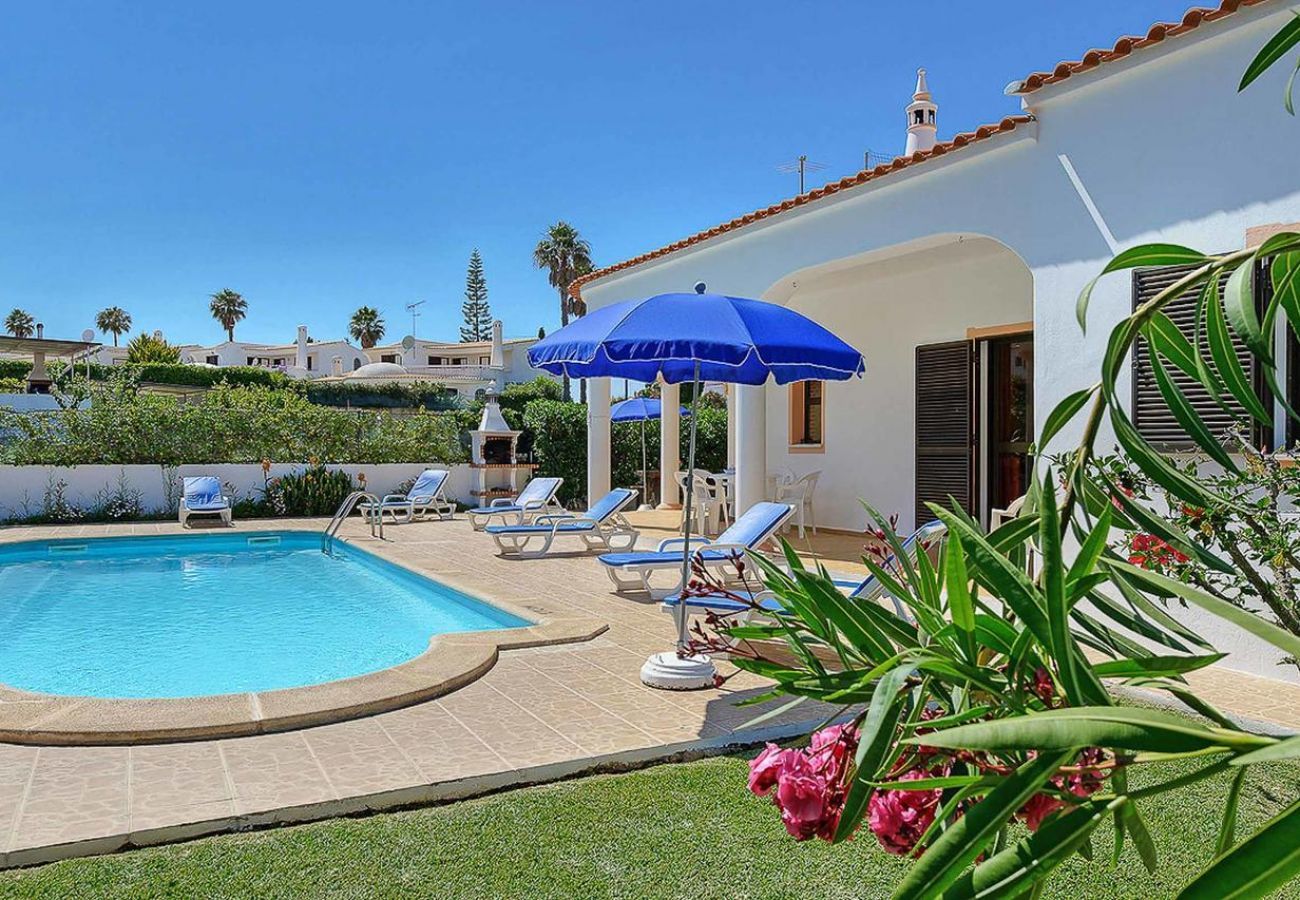Villa in Albufeira - Villa Lourenço Villa in Albufeira - Villa Lourenço