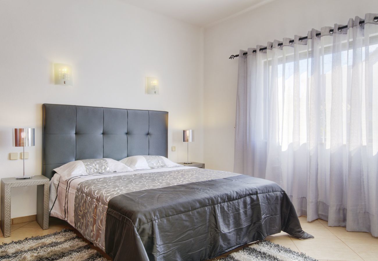 Villa in Albufeira - Villa Lourenço Villa in Albufeira - Villa Lourenço