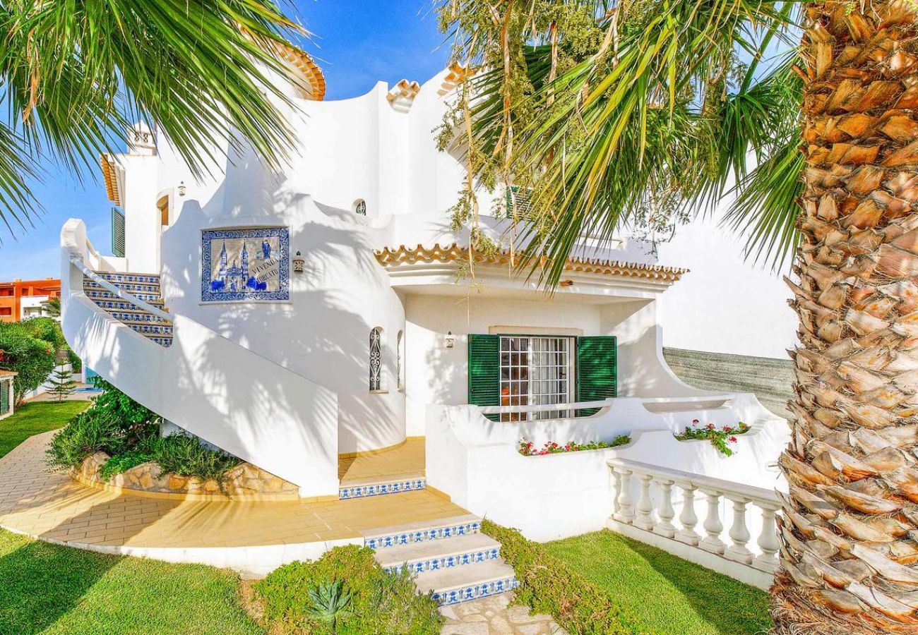 Villa in Albufeira - Villa Torcato Villa in Albufeira - Villa Torcato