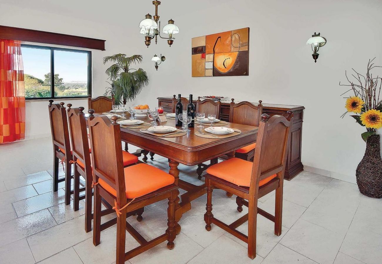 Villa in Albufeira - Villa Gira Villa in Albufeira - Villa Gira