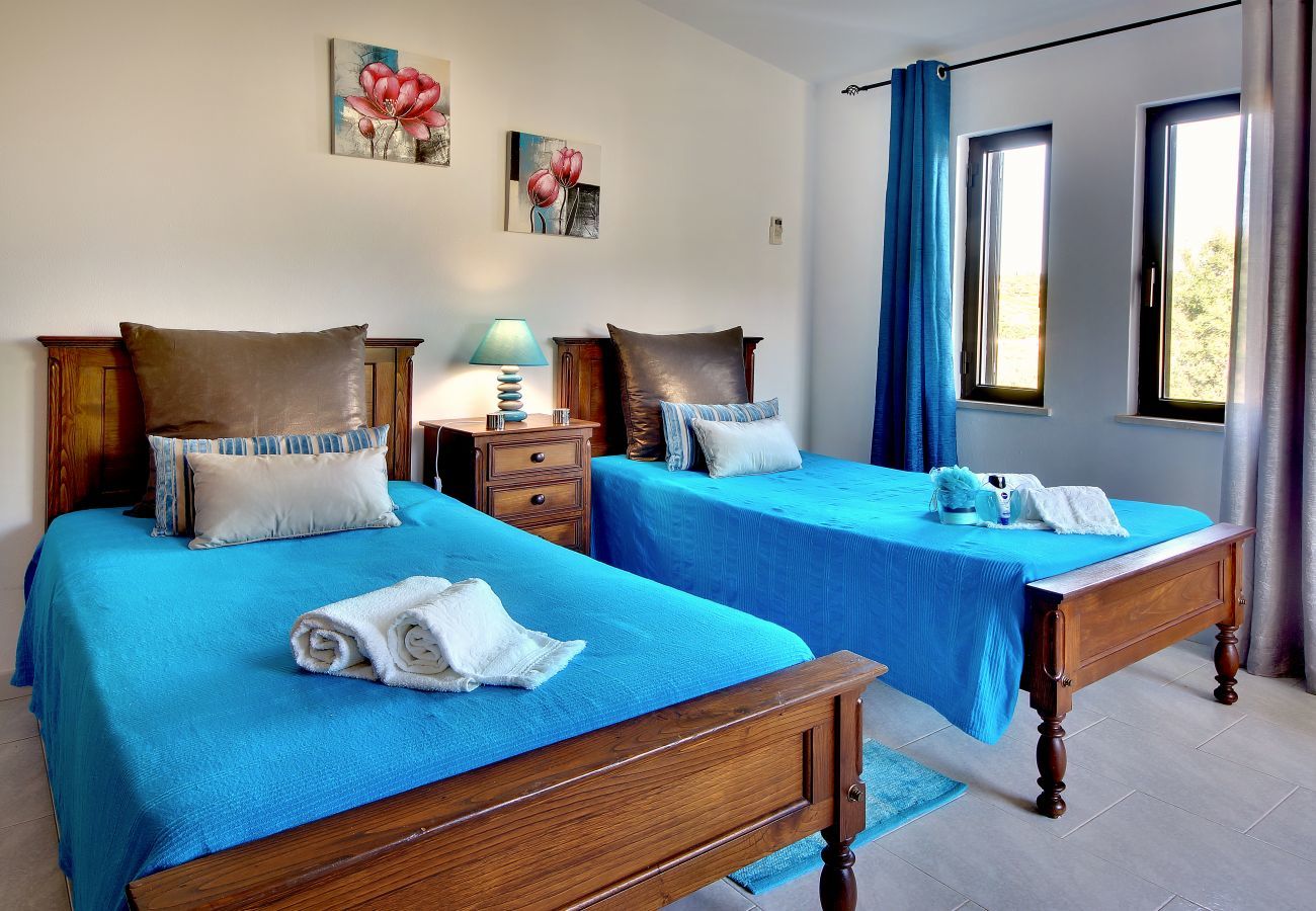 Villa in Albufeira - Villa Gira Villa in Albufeira - Villa Gira