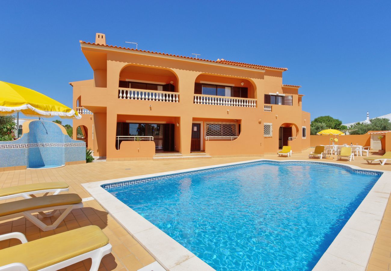 Apartment in Albufeira - Casa Pluma