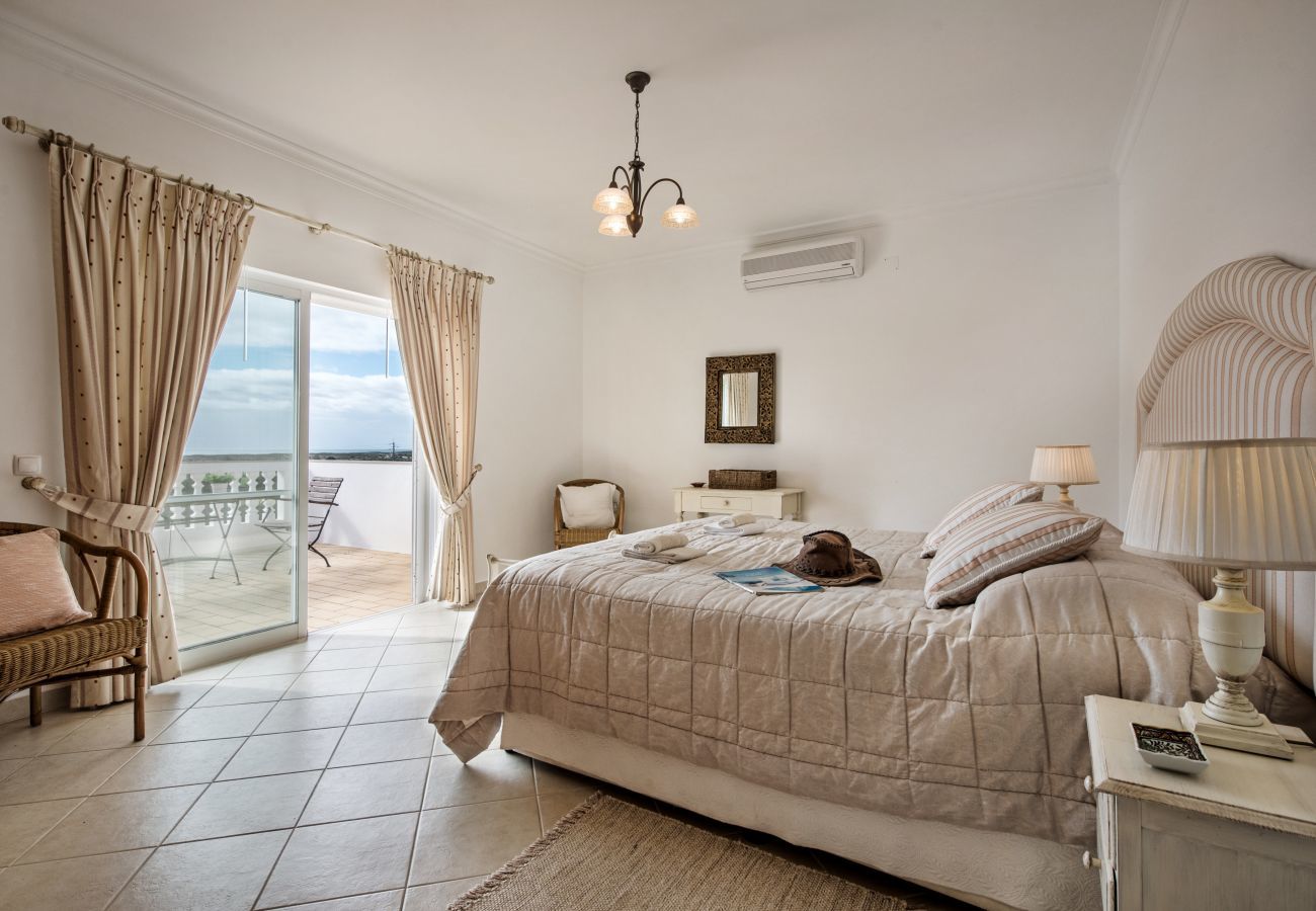 Villa in Albufeira - Villa Toriba Villa in Albufeira - Villa Toriba