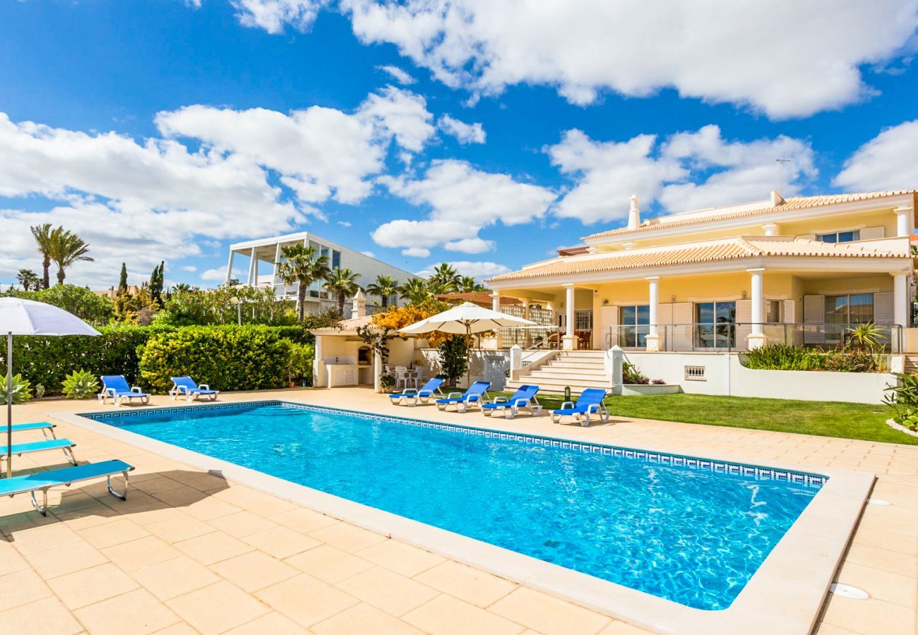 Villa in Galé - Figueiras Villa in Galé - Figueiras