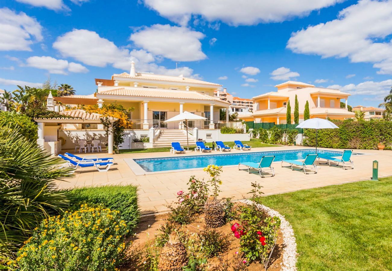 Villa in Galé - Figueiras Villa in Galé - Figueiras