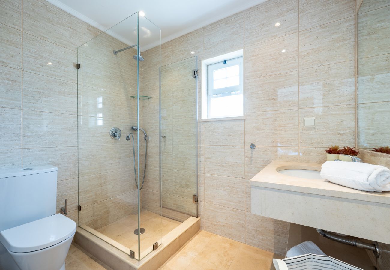 Villa in Olhos D´Água - Villa Tamarindo Villa in Olhos D´Água - Villa Tamarindo