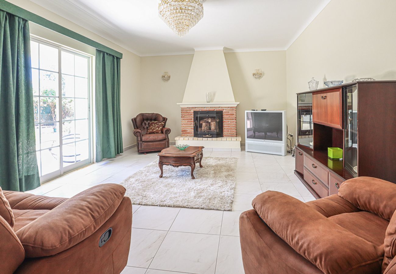 Villa in Albufeira - Villa Vivienda Rosa Villa in Albufeira - Villa Vivienda Rosa